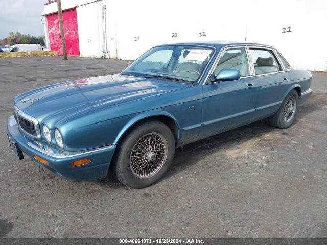 1998 JAGUAR XJ8 SAJHX1241WC826501 Photo 1