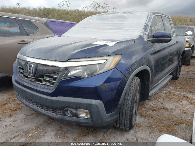 Honda Ridgeline Rtl-t 2017 5FPYK3F64HB001506 Image 2