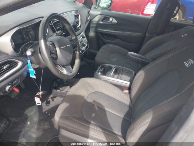 2C4RC1FG0LR238336 Chrysler Pacifica Touring