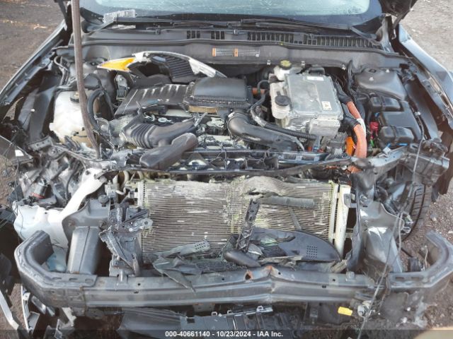 3FA6P0MU2KR196745 Ford Fusion Hybrid Sel