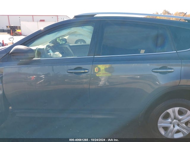 Toyota RAV4 LE 2015 2T3BFREV0FW294603 Image 14