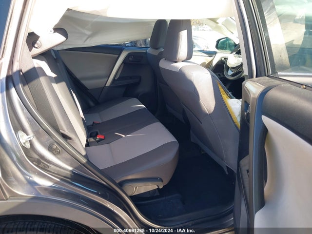 Toyota RAV4 LE 2015 2T3BFREV0FW294603 Image 8