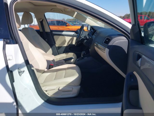3VWDB7AJ8HM363227 Volkswagen Jetta 1.4t Se