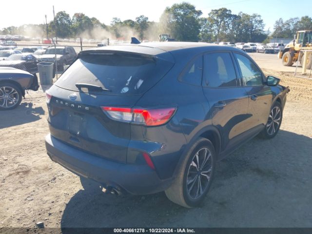 2022 FORD ESCAPE 1FMCU0G6XNUA54042 Photo 3