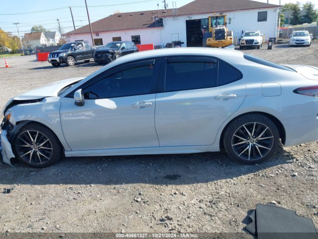 4T1G31AK1NU045181 Toyota Camry Se Hybrid