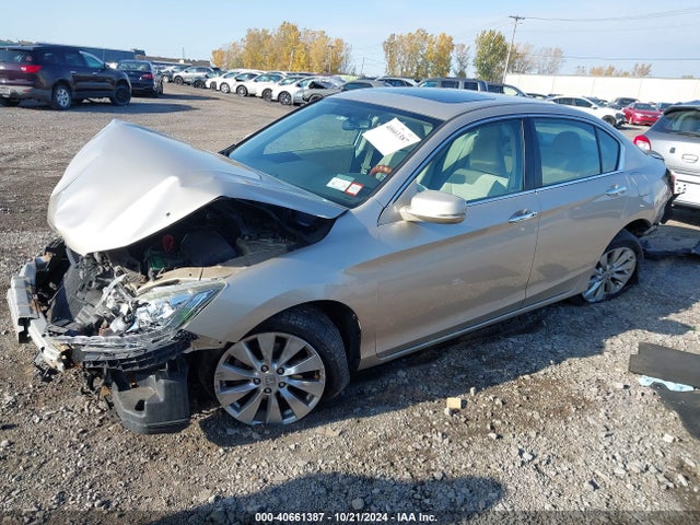 Honda ACCORD EX 2015 1HGCR2F78FA274120 Image 2