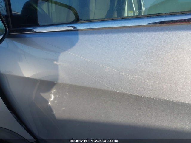 Honda CR-V LX 2014 3CZRM3H33EG707408 Image 6