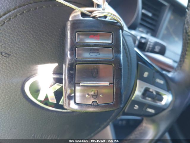 KNALC4J15H5093760 KIA Cadenza Premium