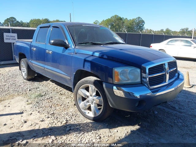 2005 Dodge Dakota Slt მანქანა იყიდება აუქციონზე, vin: 1D7HE48N35S205583, აუქციონის ნომერი: 40661582