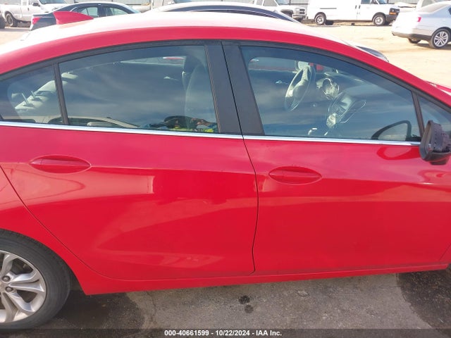 Chevrolet CRUZE LT 2019 1G1BE5SM4K7117817 Image 13