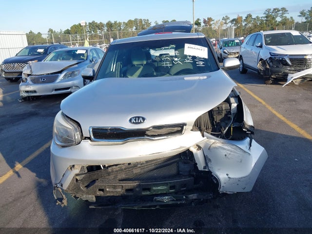 KIA SOUL + 2015 KNDJP3A5XF7786661 Image 13