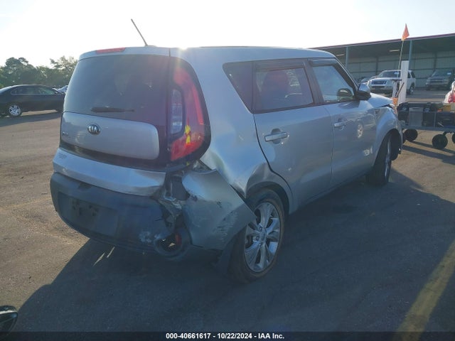 KIA SOUL + 2015 KNDJP3A5XF7786661 Image 4