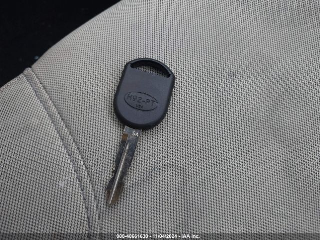 1FAHP2D81HG129237 Ford TAURUS SE