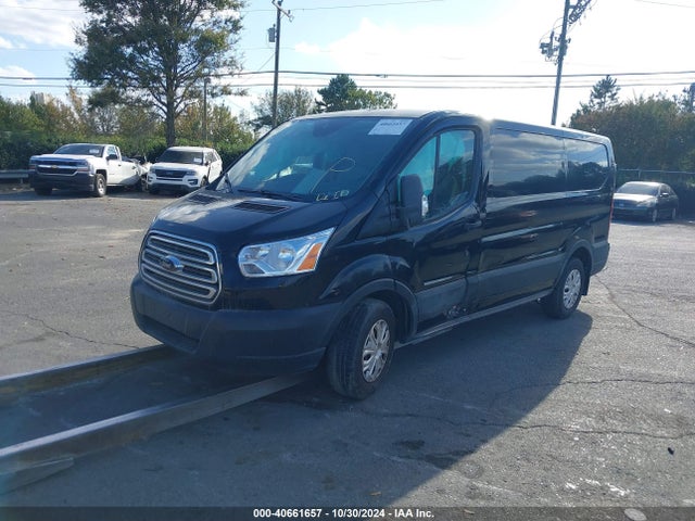 Ford Transit-150 2019 1FTYE1YM9KKA78236 Image 2