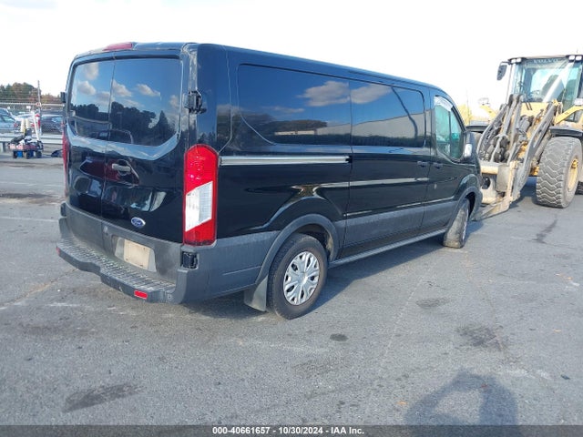 Ford Transit-150 2019 1FTYE1YM9KKA78236 Image 4