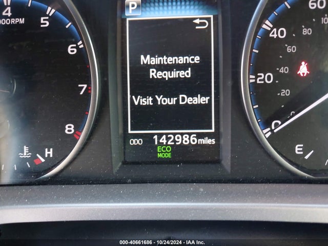Toyota Rav4 Xle 2017 JTMWFREV4HJ709117 Image 15