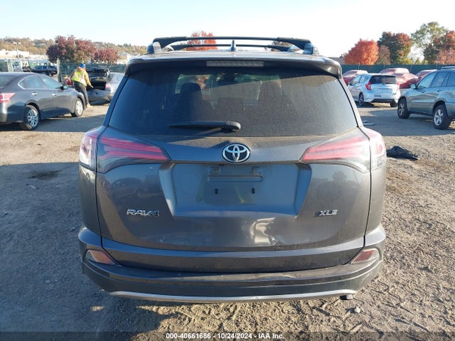 Toyota Rav4 Xle 2017 JTMWFREV4HJ709117 Image 16