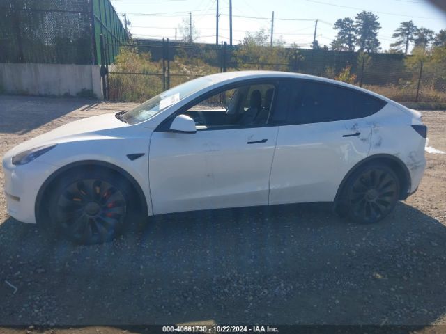 7SAYGDEF6NF467860 Tesla Model Y Performance Dual Motor All-wheel Drive
