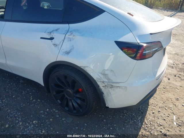 7SAYGDEF6NF467860 Tesla Model Y Performance Dual Motor All-wheel Drive