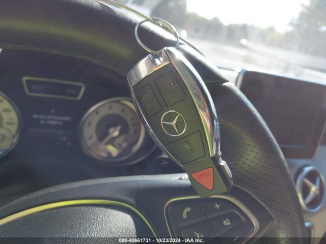 WDCTG4GBXGJ252294 Mercedes-Benz Gla 250 4matic