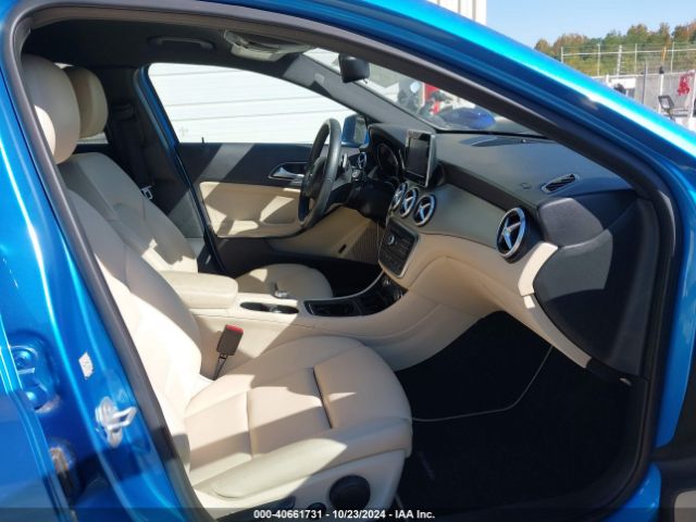 WDCTG4GBXGJ252294 Mercedes-Benz Gla 250 4matic