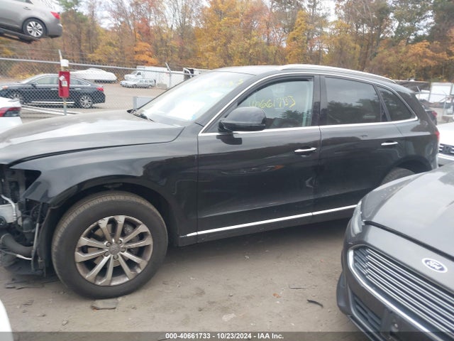 Audi Q5 2.0t Premium 2017 WA1C2AFP4HA006563 Image 15