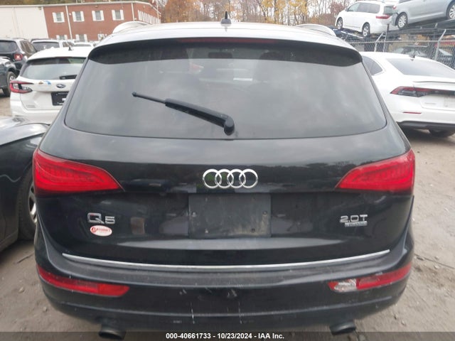 Audi Q5 2.0t Premium 2017 WA1C2AFP4HA006563 Image 17