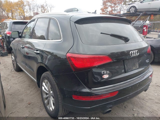 Audi Q5 2.0t Premium 2017 WA1C2AFP4HA006563 Image 3