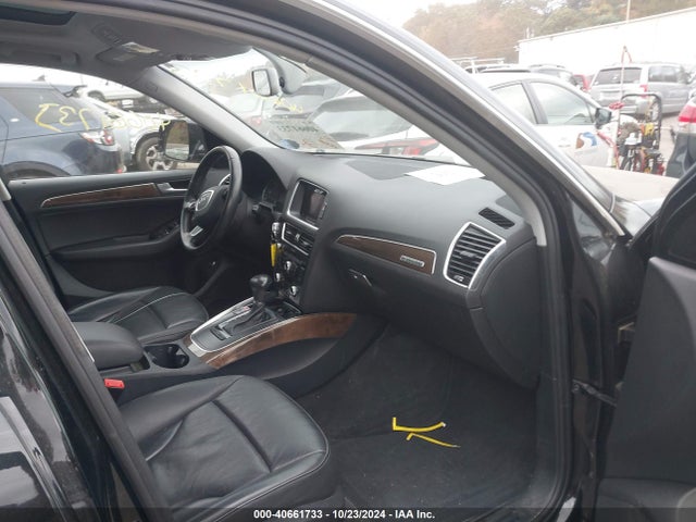 Audi Q5 2.0t Premium 2017 WA1C2AFP4HA006563 Image 5