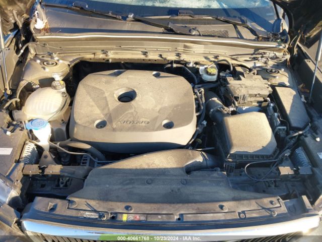 YV4AC2HK5L2317419 Volvo Xc40 T4 Momentum