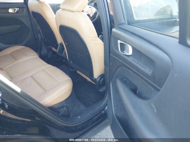 YV4AC2HK5L2317419 Volvo Xc40 T4 Momentum