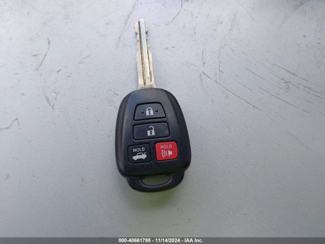 Toyota COROLLA LE 2017 2T1BURHEXHC855534 Image 11