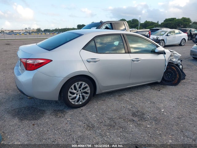 Toyota COROLLA LE 2017 2T1BURHEXHC855534 Image 4