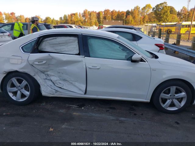 1VWAS7A32EC032872 Volkswagen Passat 1.8t Wolfsburg Edition