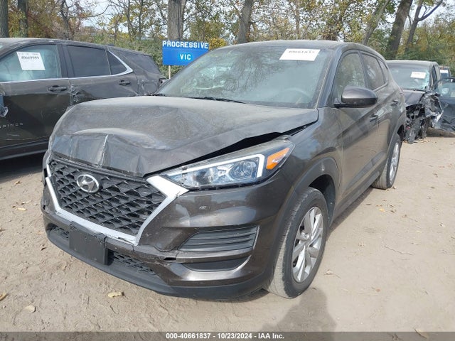 Hyundai TUCSON SE 2019 KM8J23A45KU978597 Image 2