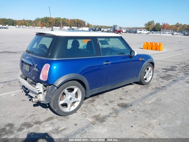 2003 MINI COOPER WMWRC33413TE19749 Photo 3