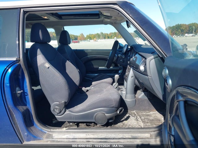 2003 MINI COOPER WMWRC33413TE19749 Photo 4