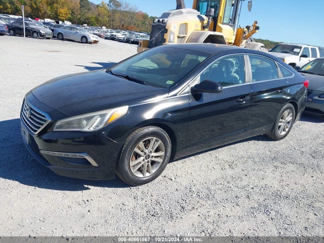Hyundai SONATA SE 2015 5NPE24AF9FH009155 Image 2