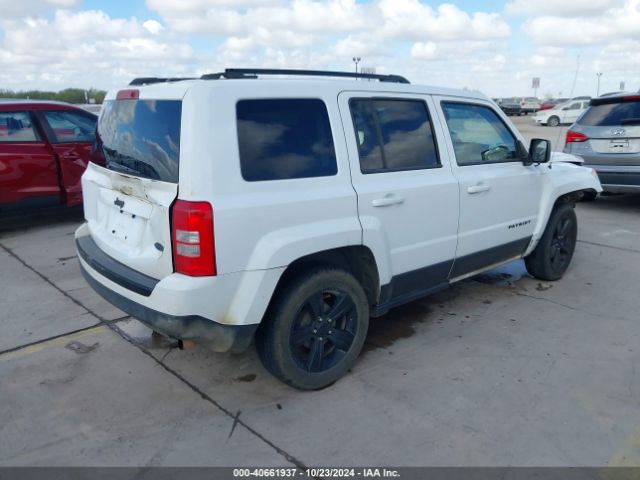 1C4NJPBAXED674352 Jeep Patriot Altitude