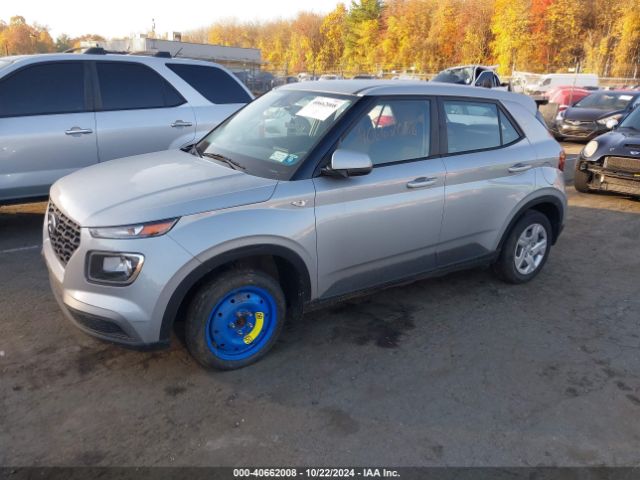 KMHRB8A38LU043096 Hyundai Venue Se