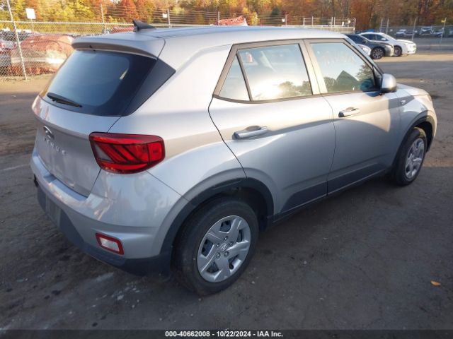 KMHRB8A38LU043096 Hyundai Venue Se