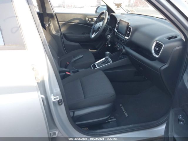 KMHRB8A38LU043096 Hyundai Venue Se