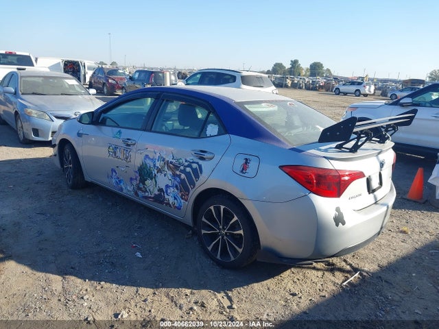 Toyota COROLLA SE 2018 2T1BURHEXJC013847 Image 3