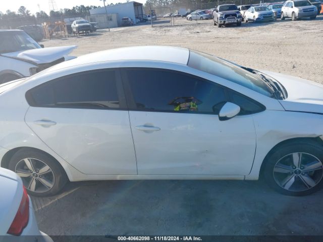 3KPFL4A79JE215180 KIA FORTE S