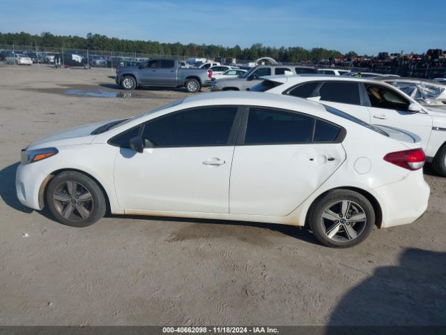 3KPFL4A79JE215180 KIA FORTE S
