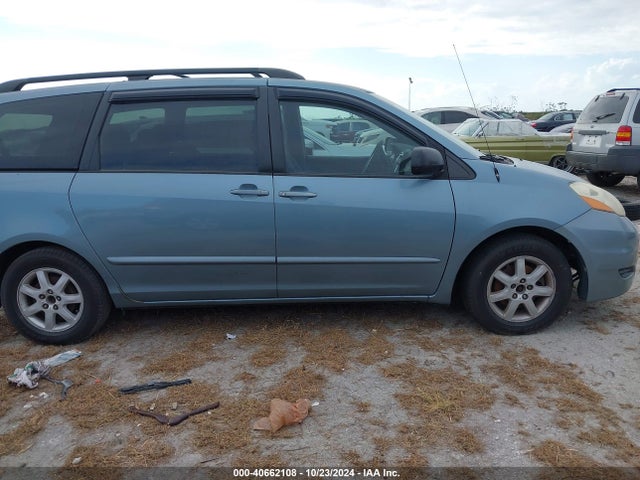 Продаж на аукціоні авто 2007 Toyota Sienna Ce, vin: 5TDZK23C77S045253, номер лоту: 40662108