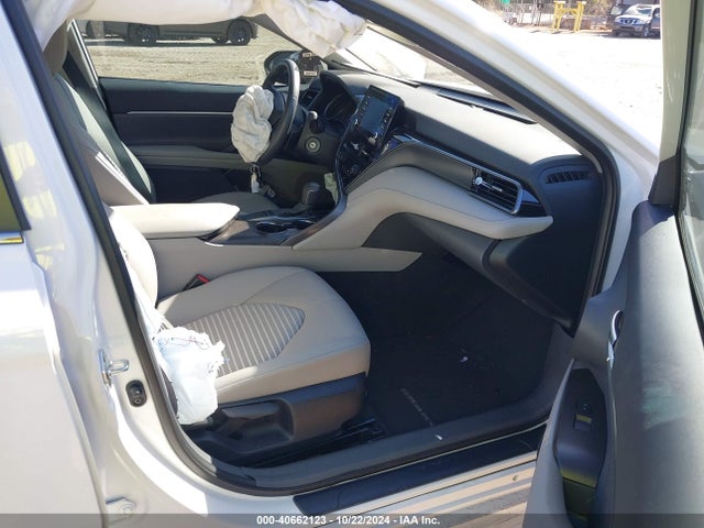 Toyota CAMRY SE 2024 4T1G11AK5RU887632 Image 5