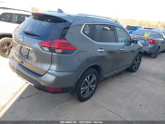 Nissan Rogue Sl 2017 JN8AT2MV8HW018739 Image 4