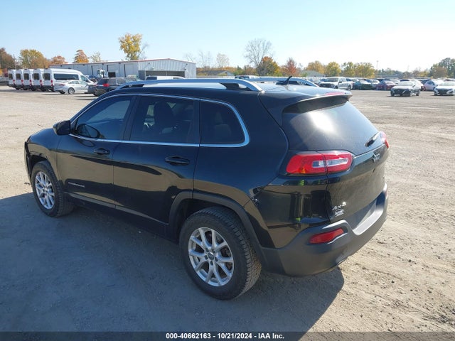 Jeep Cherokee Latitude 2015 1C4PJMCB1FW635461 Image 3