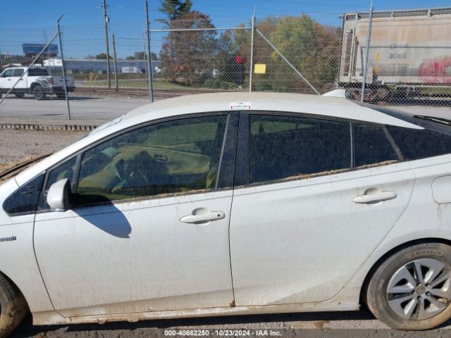 JTDKARFU4G3024623 Toyota Prius Three